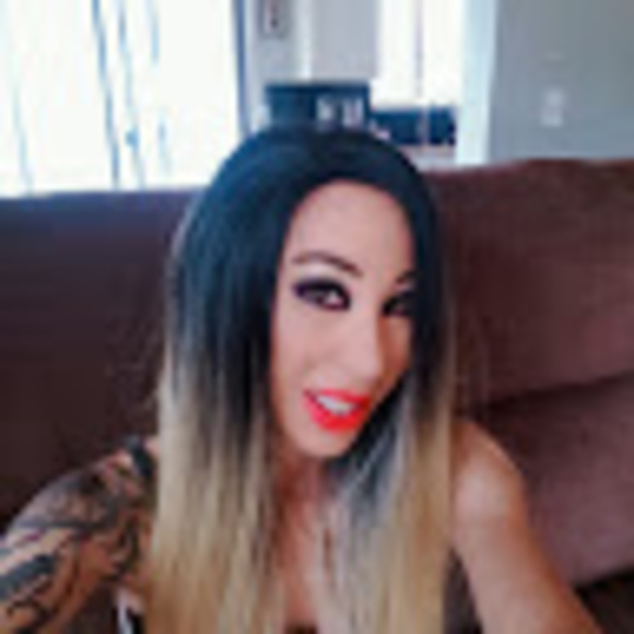 Meet your Posher, Tina - Picture 1 of 1